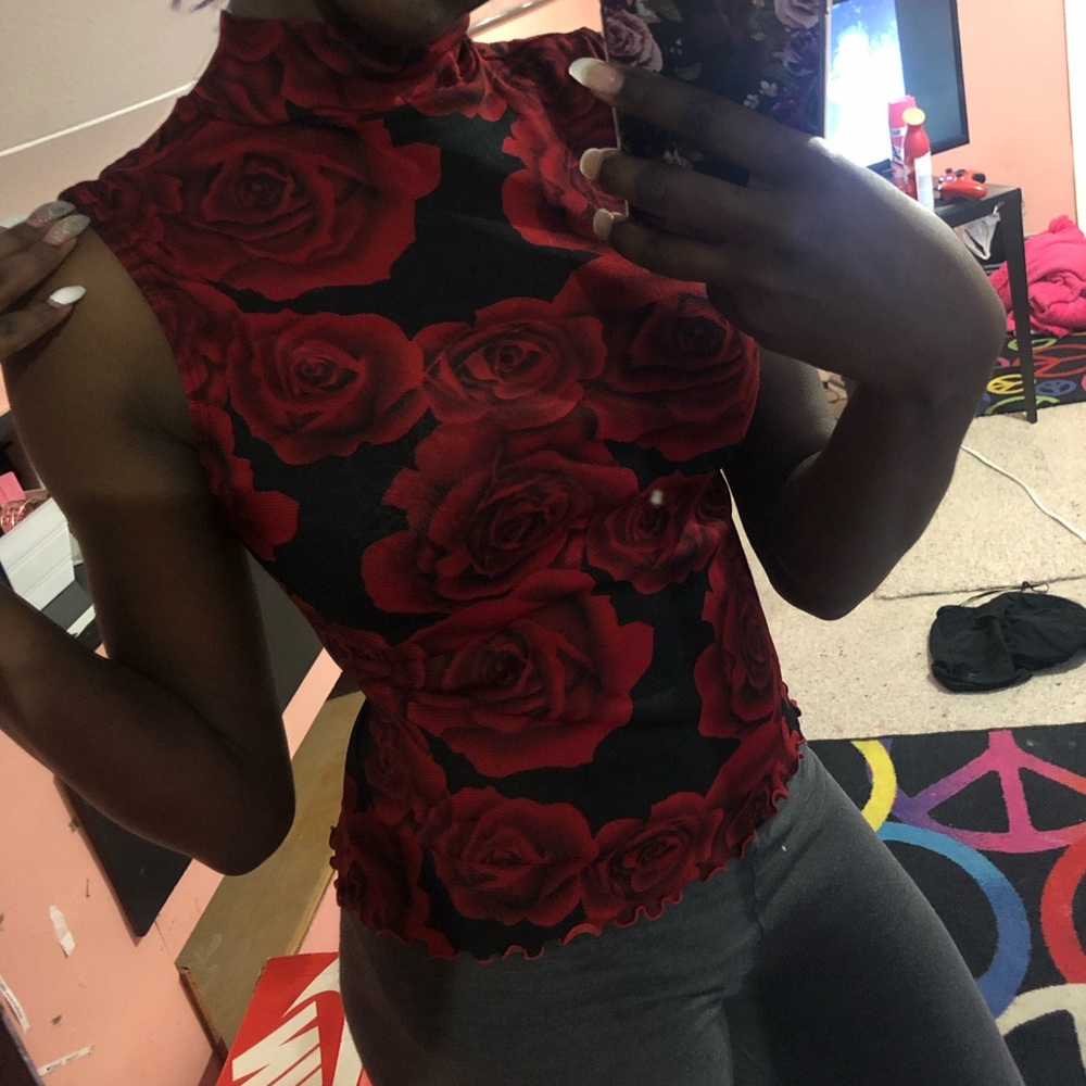 rose shirt